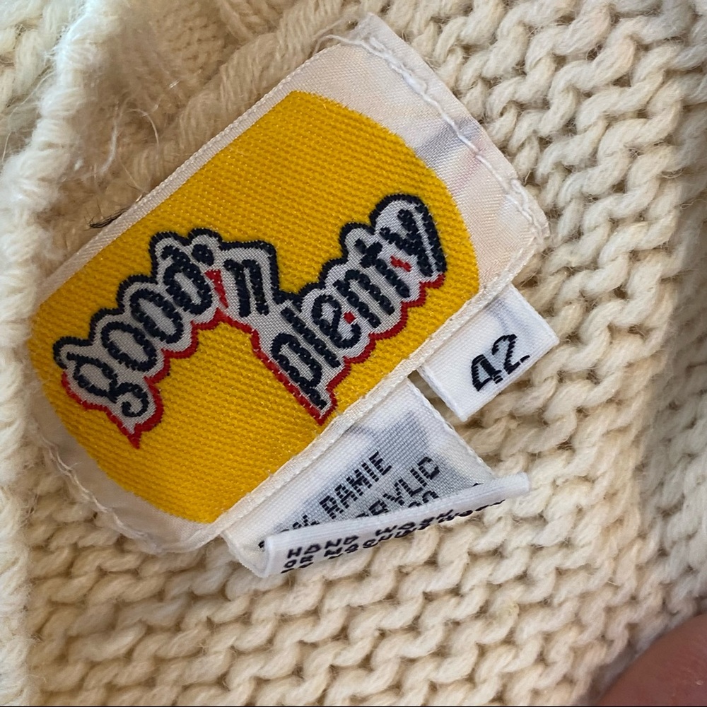 VTG Good n Plenty 80s 90s sleeveless sweater sz 42 L ? - Picture 3 of 5